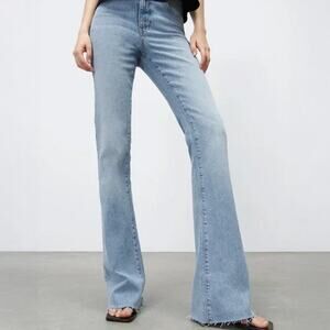 NWT NEW Zara Slim Flare Light Wash Raw Hem Jeans Size 6